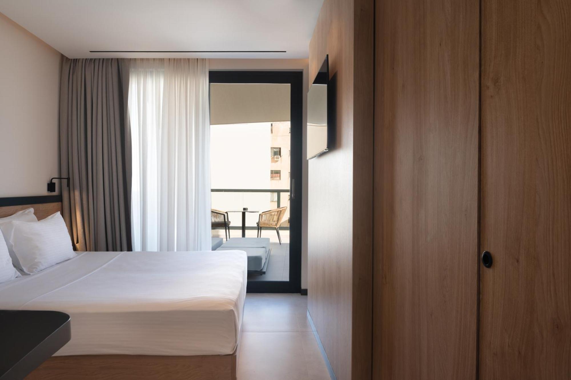 Nema Hotel Athene Buitenkant foto